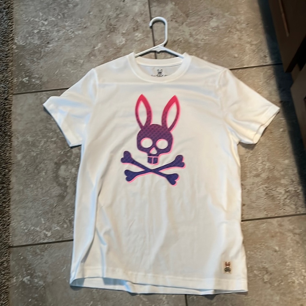White psycho bunny shirt 30$